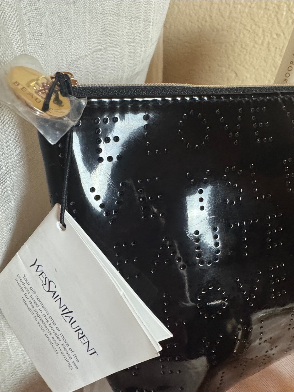 Yves Saint Laurent Black & Gold Compact Foundation and Lipstick Set - Picture 14 of 16